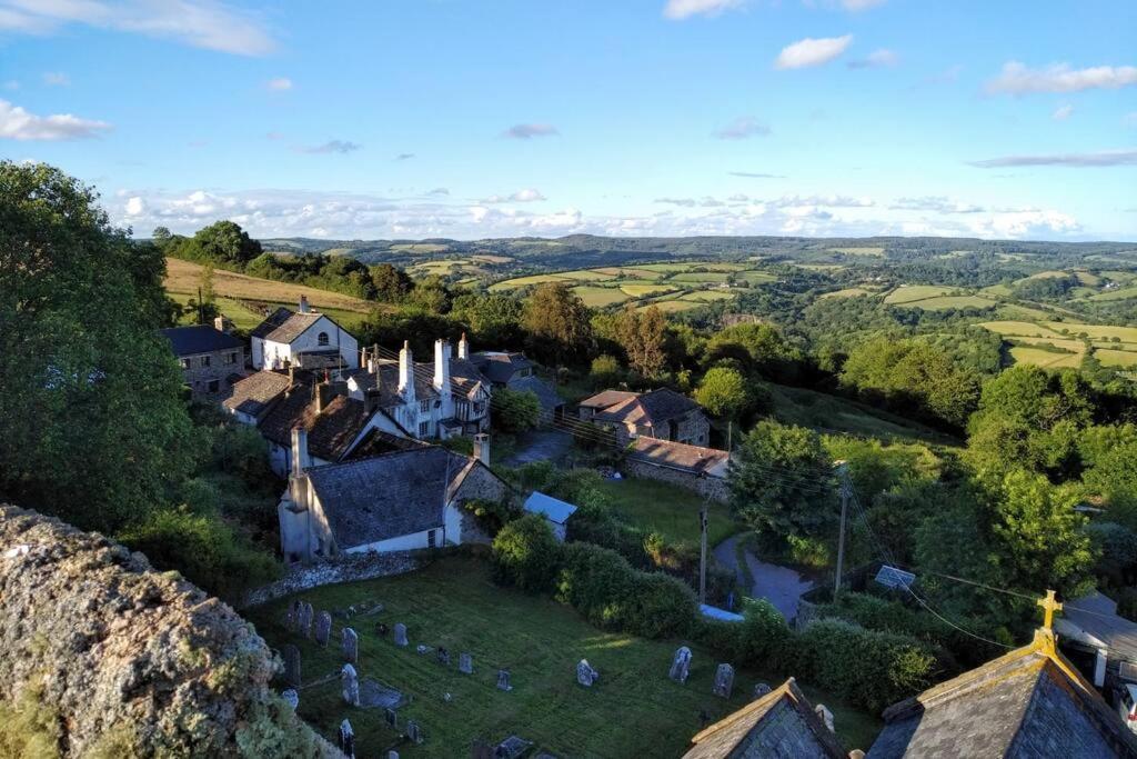 The Dairy - Quaint 1Br In Dartmoor National Park Villa Hennock Eksteriør billede